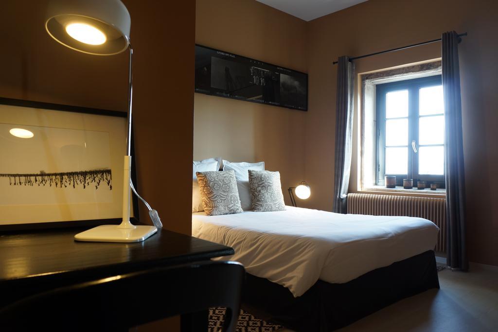 Hôtel Courtille de Solutré Habitación foto